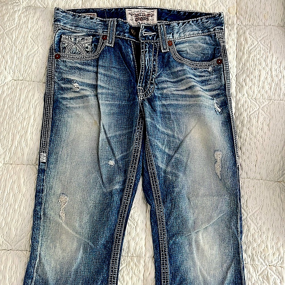 Buckle vintage jeans